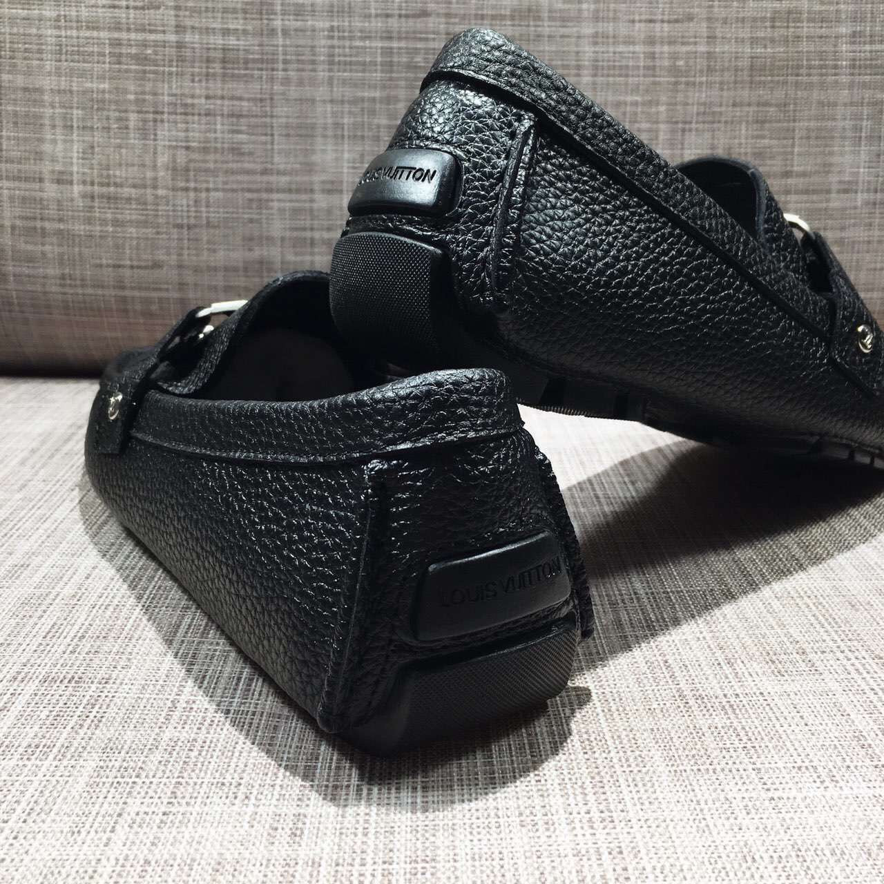 Giày Lười Nam Louis Vuitton Siêu Cấp GNLV0023 giay luoi nam lv sieu cap glnlv0023 3 510x510 - Giày Lười Nam Louis Vuitton Siêu Cấp GNLV0023