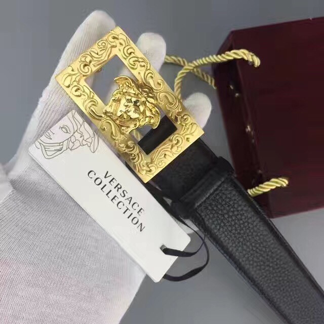 Thắt Lưng Nam Versace Siêu Cấp TLNVS0015 that lung nam versace sieu cap tlnvs0015 510x510 - Thắt Lưng Nam Versace Siêu Cấp TLNVS0015