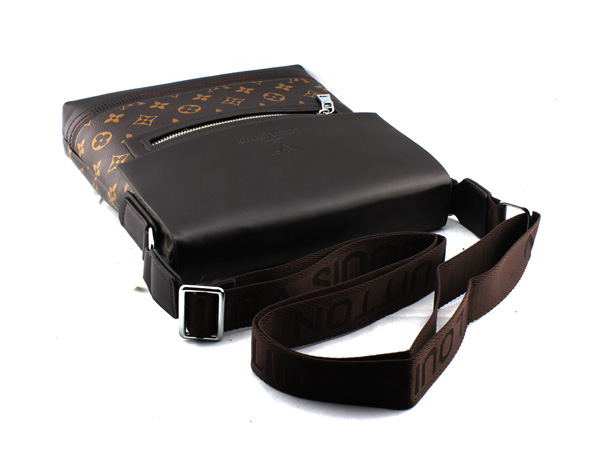 Túi Xách Ipad Nam Louis Vuitton TXNLV0024 tui xach ipad lv txnlv00245 510x401 - Túi Xách Ipad Nam Louis Vuitton TXNLV0024