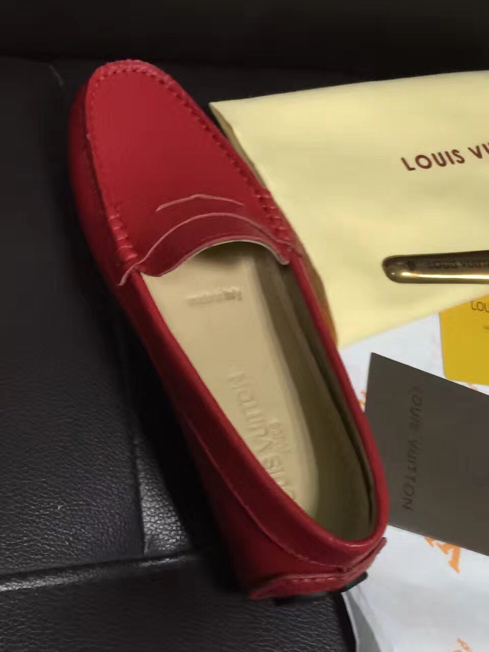 Giày Lười Nam Louis Vuitton Siêu Cấp GNLV0033 z638951511093 80f5b77006086df1e1df0954dd0d589e 510x680 - Giày Lười Nam Louis Vuitton Siêu Cấp GNLV0033