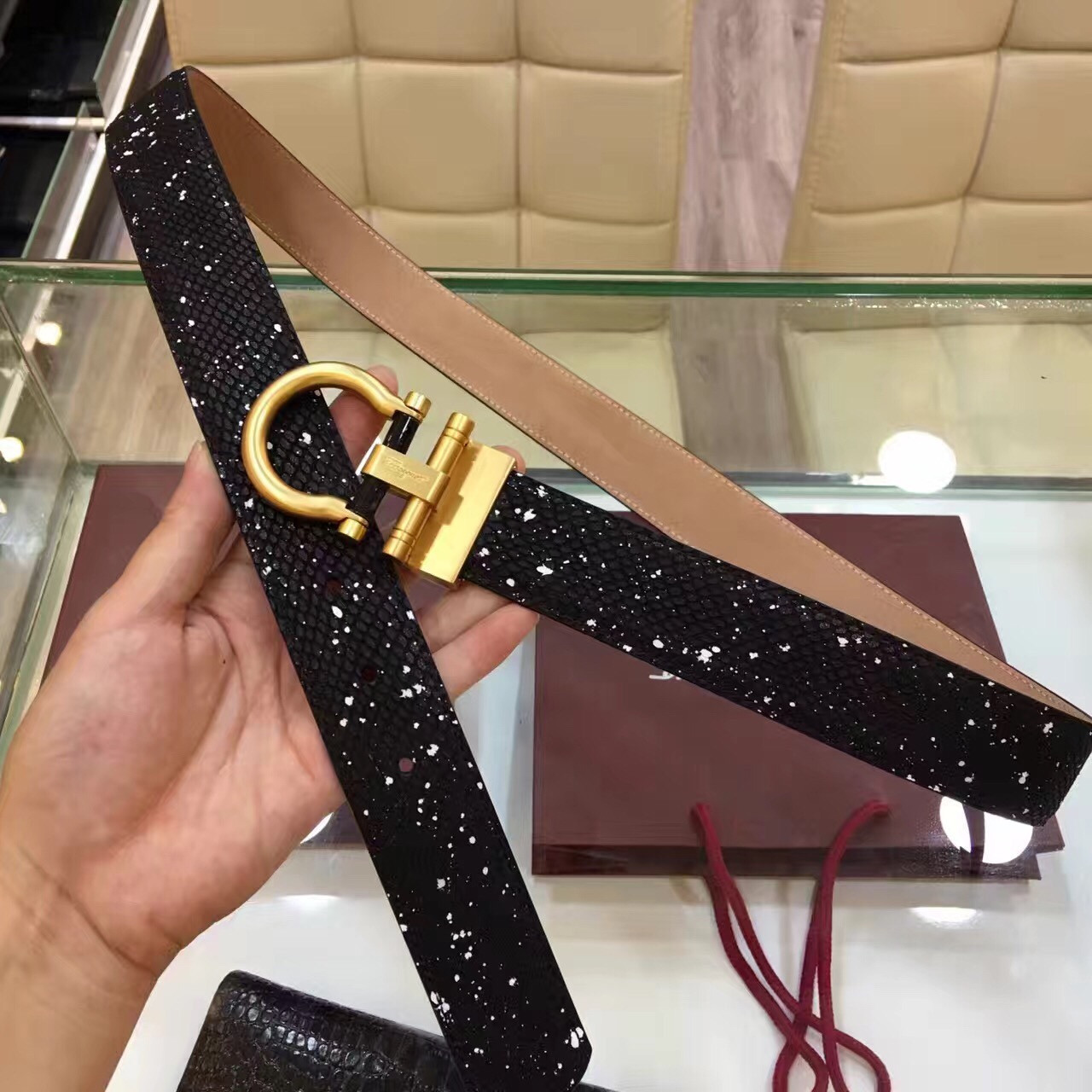 Thắt Lưng Nam Salvatore Ferragamo TLNSF0015 z642914749173 cf27c14bdfec494ff87cf3c531b5d16f 510x510 - Thắt Lưng Nam Salvatore Ferragamo TLNSF0015