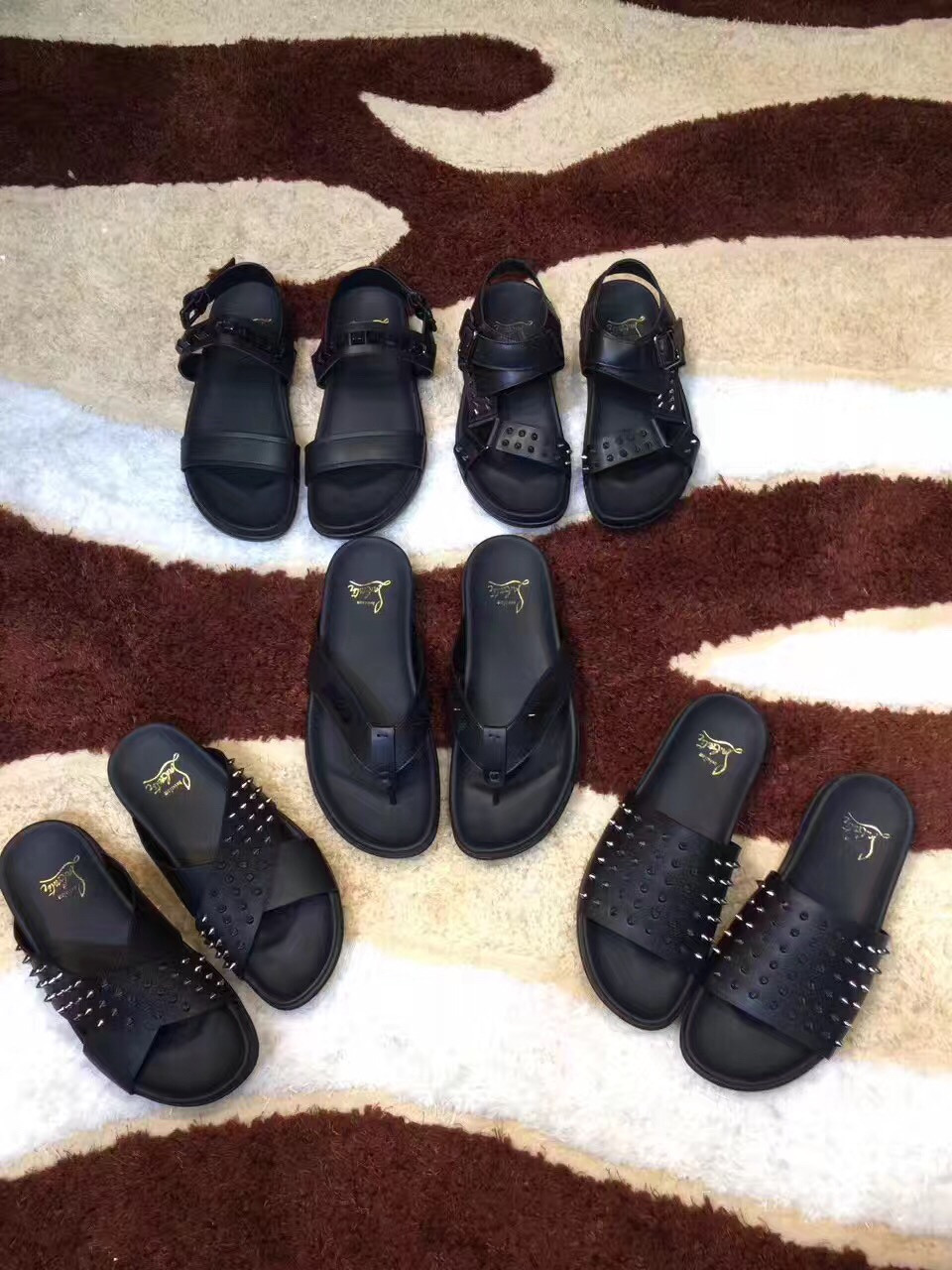 Dép Nam Christian Louboutin Siêu Cấp DNCL0002 dep nam christian louboutin sieu cap dncl0002 2 510x680 - Dép Nam Christian Louboutin Siêu Cấp DNCL0002