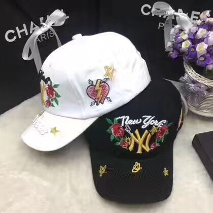 Mũ Nón Lưỡi Trai Nam Chanel Siêu Cấp MNCN0007 mu non luoi trai nam chanel mncn0007 2 - Mũ Nón Lưỡi Trai Nam Chanel Siêu Cấp MNCN0007