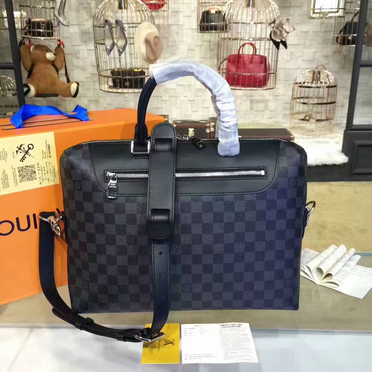 Túi Xách Nam Louis Vuitton Siêu Cấp TXNLV0037 tui xach Louis Vuitton Damier graphite documents jour N48260 txlv035 510x510 - Túi Xách Nam Louis Vuitton Siêu Cấp TXNLV0037