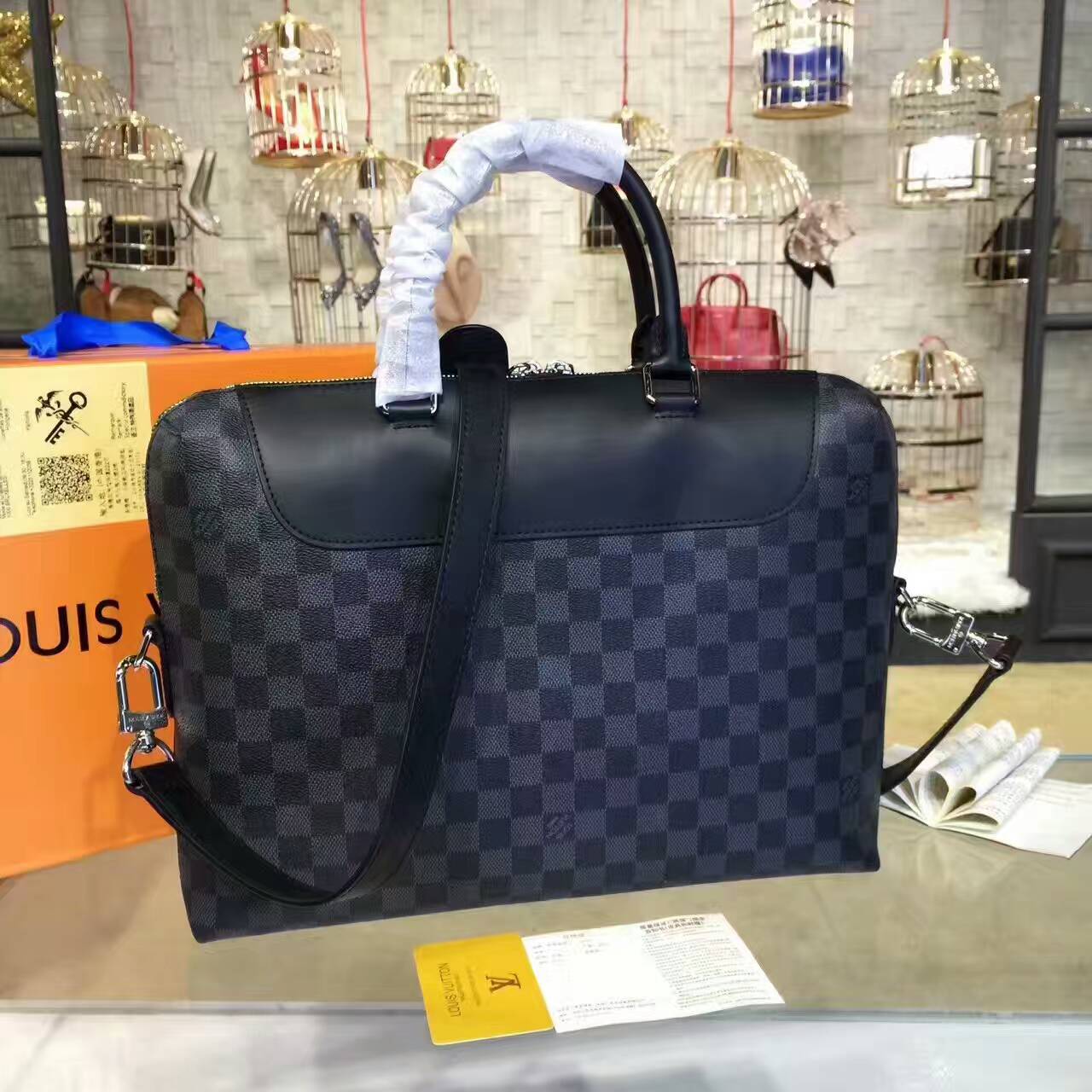 Túi Xách Nam Louis Vuitton Siêu Cấp TXNLV0037 tui xach Louis Vuitton Damier graphite documents jour N48260 txlv0352 510x510 - Túi Xách Nam Louis Vuitton Siêu Cấp TXNLV0037
