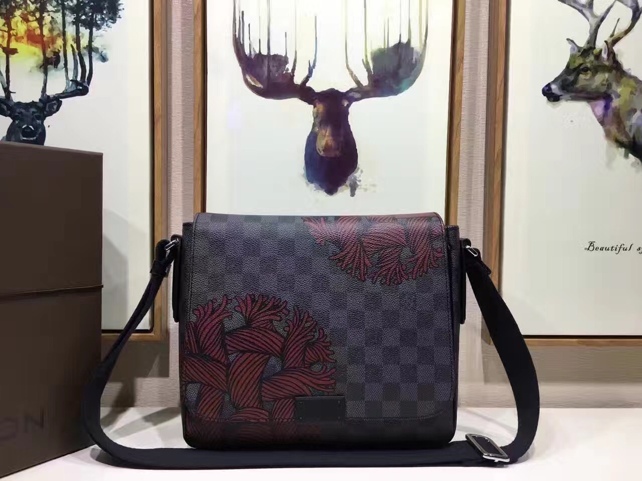 Túi Xách Nam Louis Vuitton Siêu Cấp TXNLV0045 tui xach Louis vuitton canvas DISTRICT PM M41714 txlv158 510x383 - Túi Xách Nam Louis Vuitton Siêu Cấp TXNLV0045