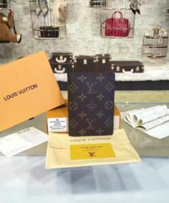 Ví Nam Louis Vuitton Siêu Cấp VNLV0022 tui xach Louis vuitton monogram passport cover wallet M60181 txlv048 247x296 - Ví Nam Louis Vuitton Siêu Cấp VNLV0022