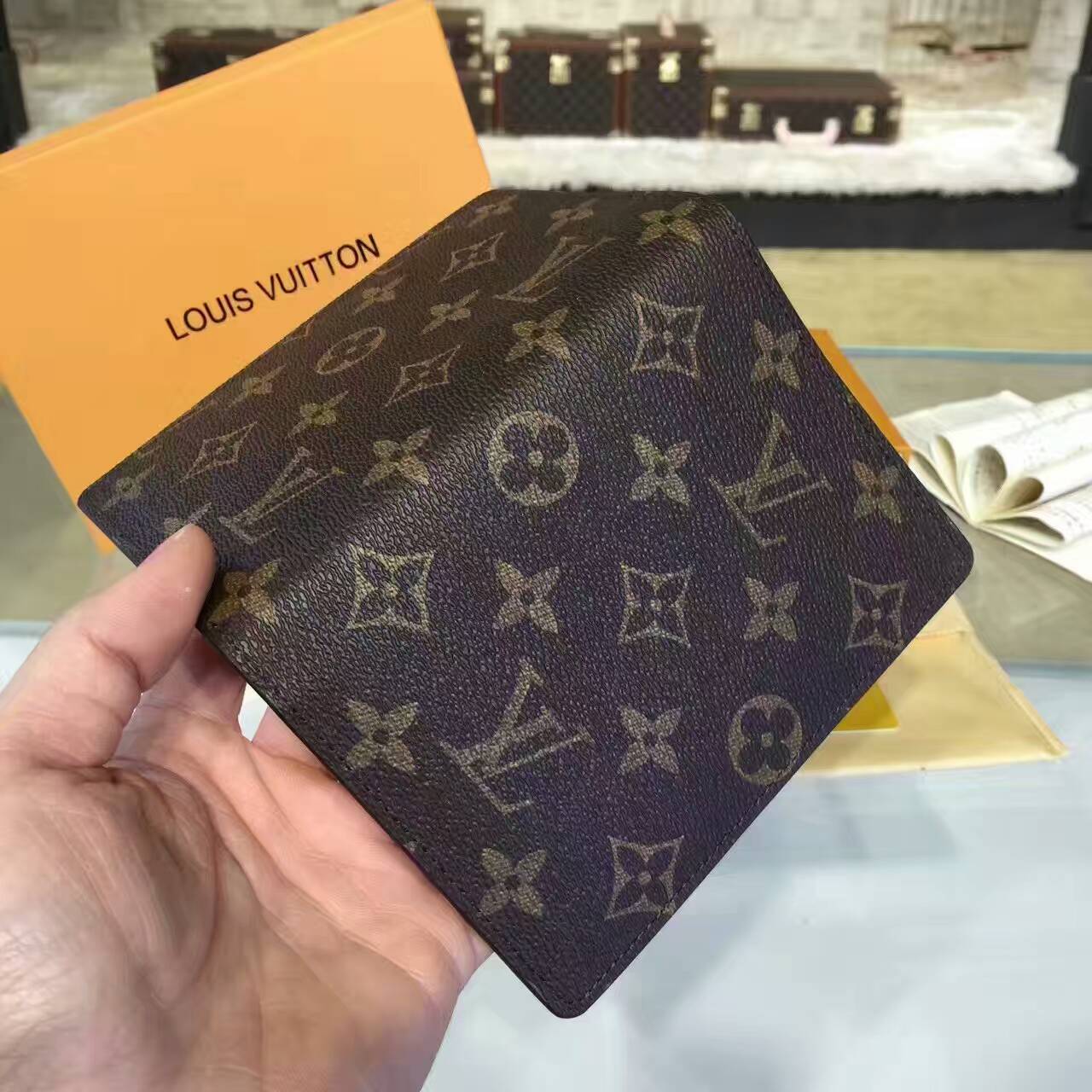 Ví Nam Louis Vuitton Siêu Cấp VNLV0022 tui xach Louis vuitton monogram passport cover wallet M60181 txlv0482 510x510 - Ví Nam Louis Vuitton Siêu Cấp VNLV0022