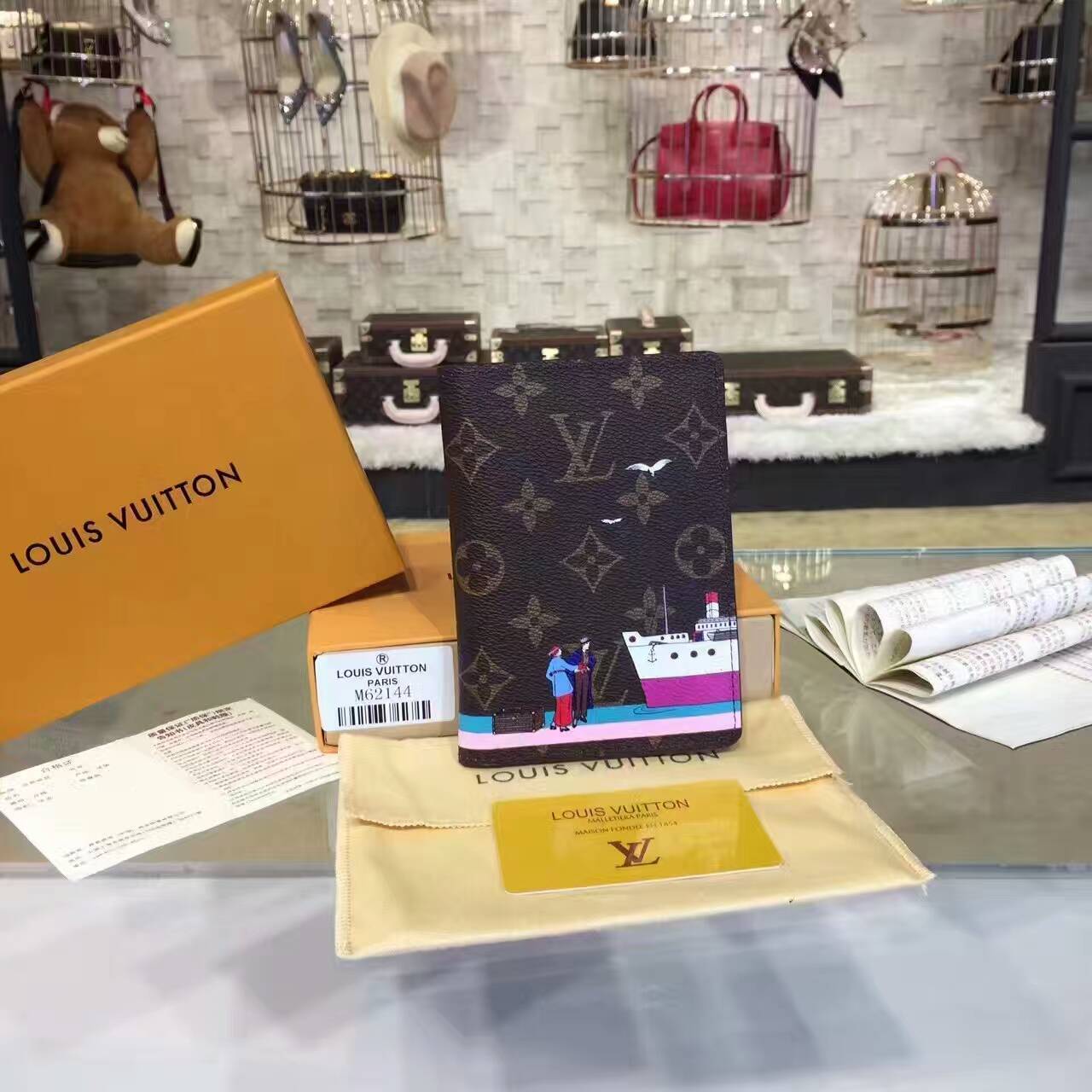 Ví Nam Louis Vuitton Siêu Cấp VNLV0023 tui xach Louis vuitton monogram passport cover wallet M62144 txlv047 1 510x510 - Ví Nam Louis Vuitton Siêu Cấp VNLV0023