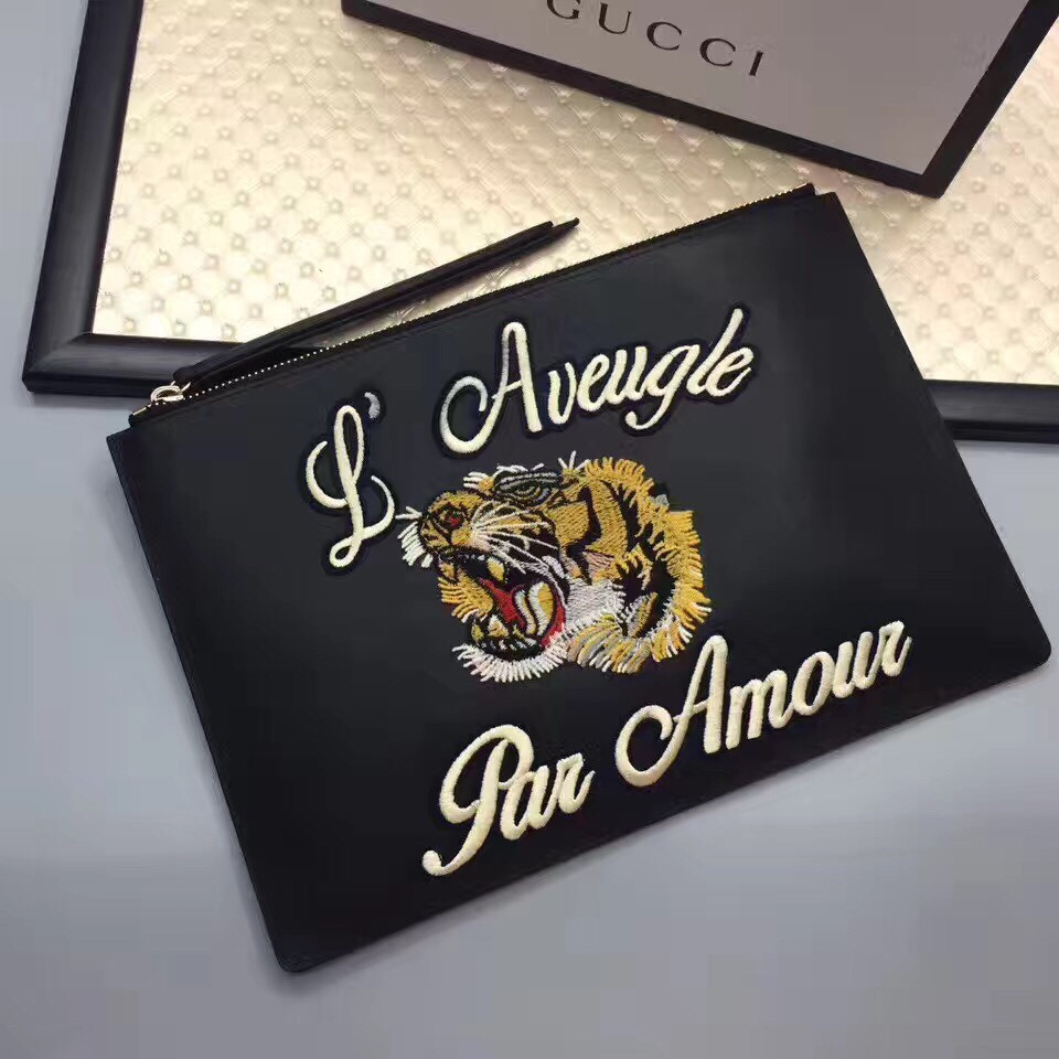 Túi Xách Nam Gucci Siêu Cấp TXNGC0005 tui xach nam gucci sieu cap txngc0005 9 510x510 - Túi Xách Nam Gucci Siêu Cấp TXNGC0005