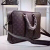 Túi Xách Nam Gucci TXNGC0004 tui xach nam lv txnlv0033 7 100x100 - Túi Xách Nam Gucci TXNGC0004
