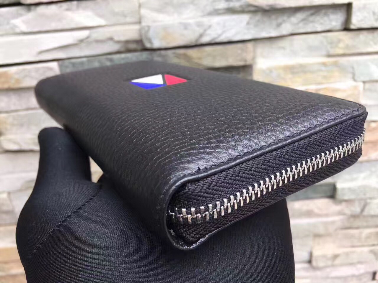 Ví Nam Louis Vuitton Siêu Cấp VNLV0019 vi nam lv sieu cap vnlv0019 4 510x383 - Ví Nam Louis Vuitton Siêu Cấp VNLV0019