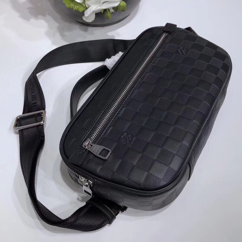 Túi Xách Nam Louis Vuitton Siêu Cấp TXNLV0052 z1020370626823 09f700bfae8d4531e70d800c8393a405 510x510 - Túi Xách Nam Louis Vuitton Siêu Cấp TXNLV0052