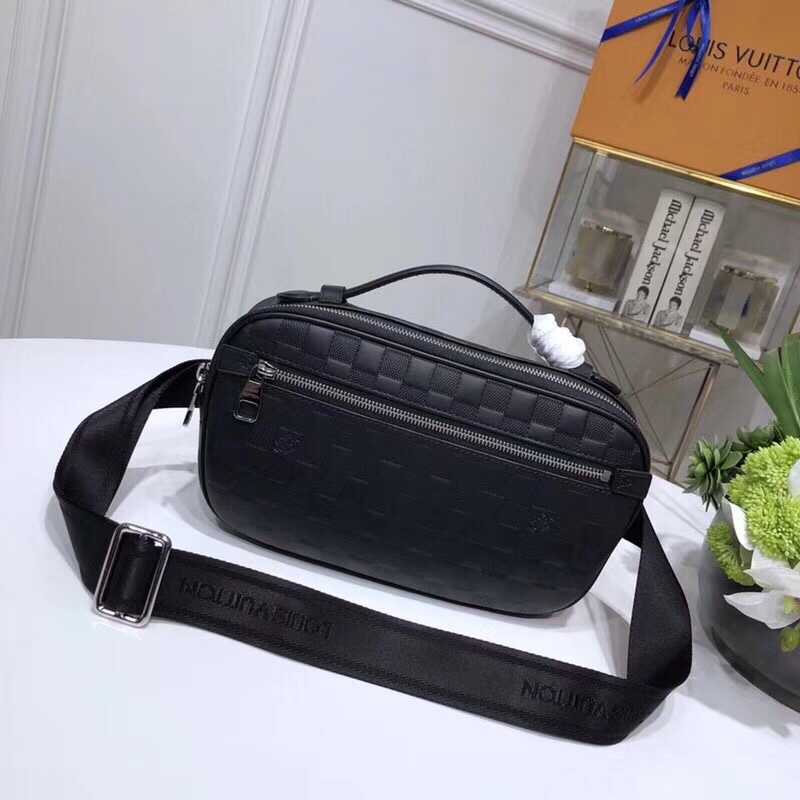 Túi Xách Nam Louis Vuitton Siêu Cấp TXNLV0052 z1020370634209 4cd16fa39f8809e2aec70e1b04fd8f5c 510x510 - Túi Xách Nam Louis Vuitton Siêu Cấp TXNLV0052