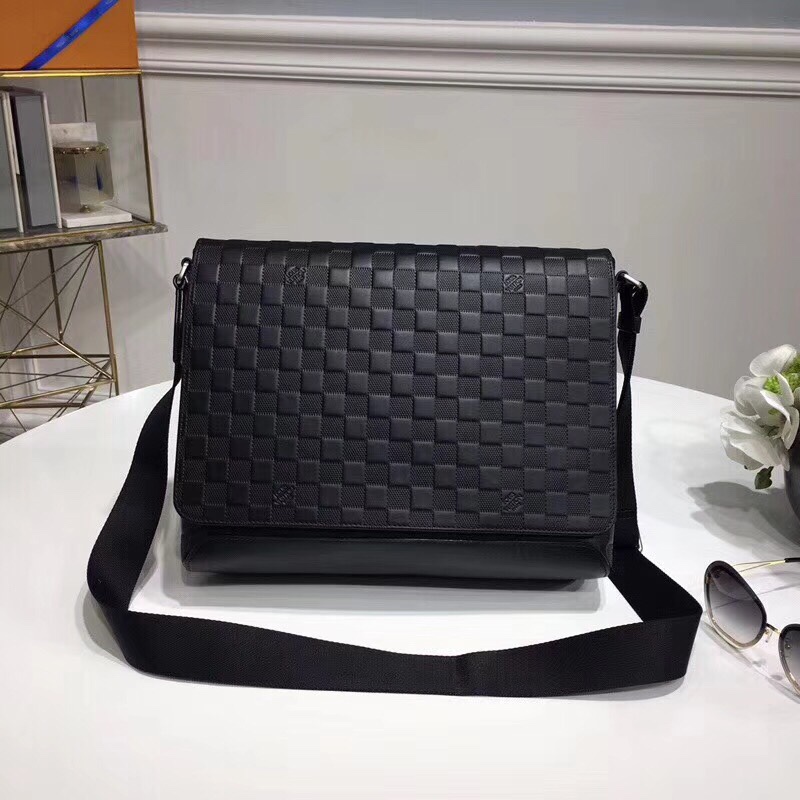 Túi Xách Nam Louis Vuitton Siêu Cấp TXNLV0051 z1020370675100 df095e4a3ec0433de68202da47d835b8 510x510 - Túi Xách Nam Louis Vuitton Siêu Cấp TXNLV0051
