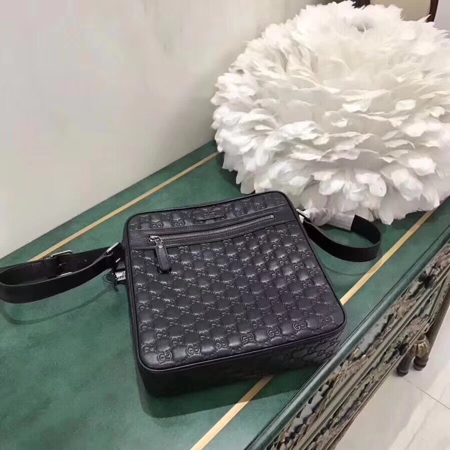 Túi Xách Nam Gucci Siêu Cấp TXNGC0007 z1024269631860 7faa2d1278bced27358fe4d9d7d4143a 510x510 - Túi Xách Nam Gucci Siêu Cấp TXNGC0007