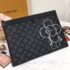 Túi Xách Nam Louis Vuitton Siêu Cấp TXNLV0060 z1024277920132 172d098f837729cf336f2723c22e7de3 100x100 - Túi Xách Nam Louis Vuitton Siêu Cấp TXNLV0060
