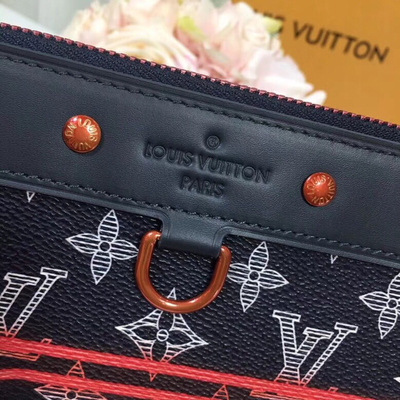 Túi Xách Nam Louis Vuitton Siêu Cấp TXNLV0059 z1024277949091 4b9d97c8d0fce0526725c2fd2ae212d7 510x510 - Túi Xách Nam Louis Vuitton Siêu Cấp TXNLV0059