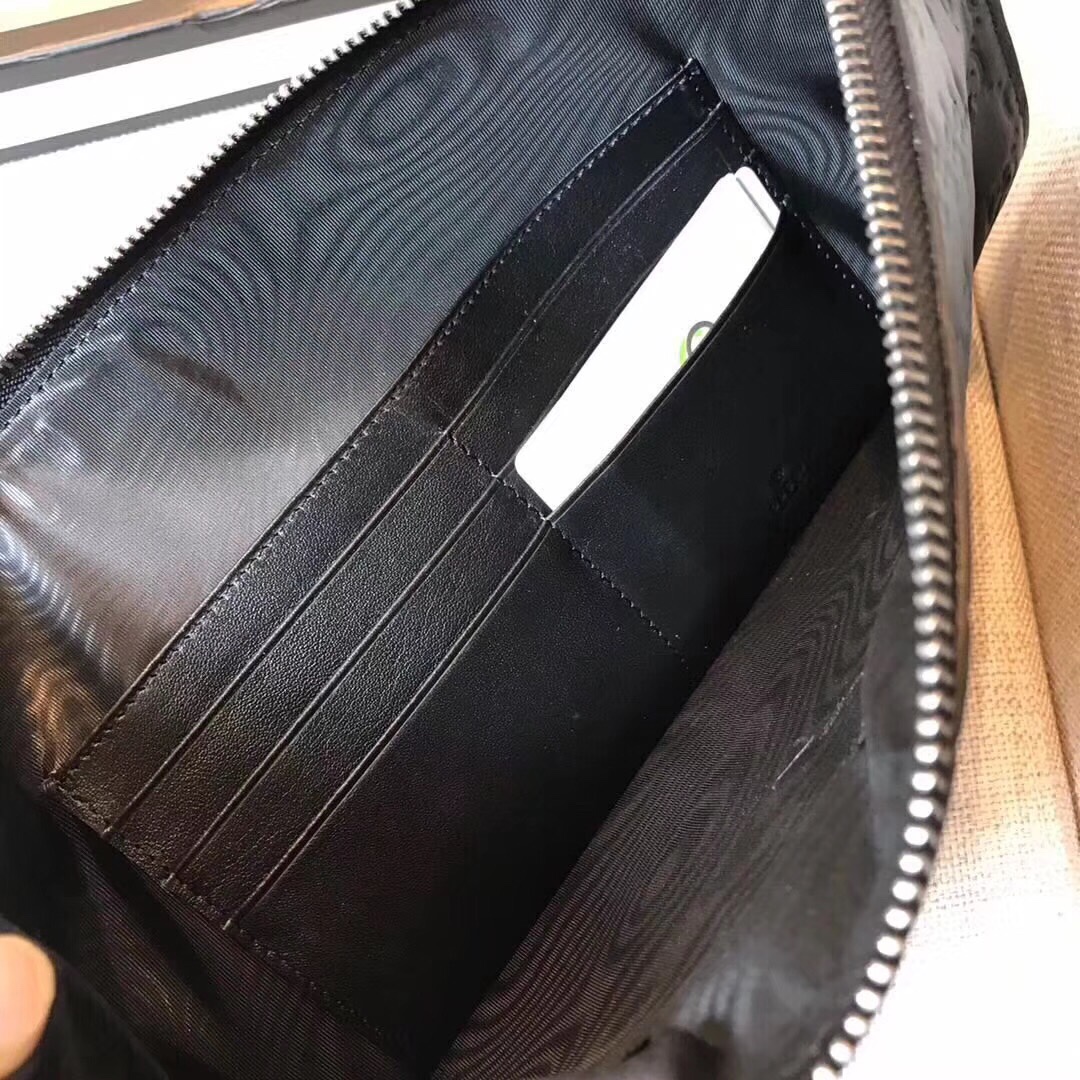 Túi Xách Nam Gucci Siêu Cấp TXNGC0008 z1025388578514 c5b3f41b634b529eed93fefc9a5e5016 510x510 - Túi Xách Nam Gucci Siêu Cấp TXNGC0008