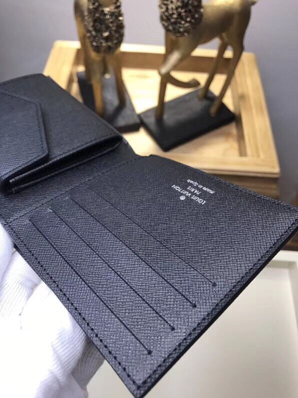 Ví nam Louis Vuitton siêu cấp – VNLV0053 z1039878823959 f54aa111290810d6dfff43193f029d72 510x681 - Ví nam Louis Vuitton siêu cấp – VNLV0053