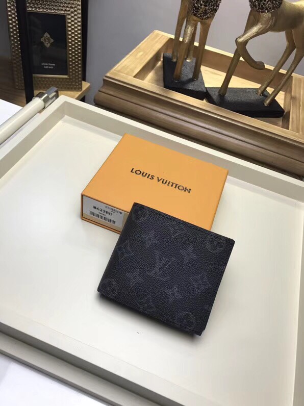 Ví nam Louis Vuitton siêu cấp – VNLV0053 z1039878837744 c661e9e6dc4837e3899a5dacdfb31972 510x681 - Ví nam Louis Vuitton siêu cấp – VNLV0053