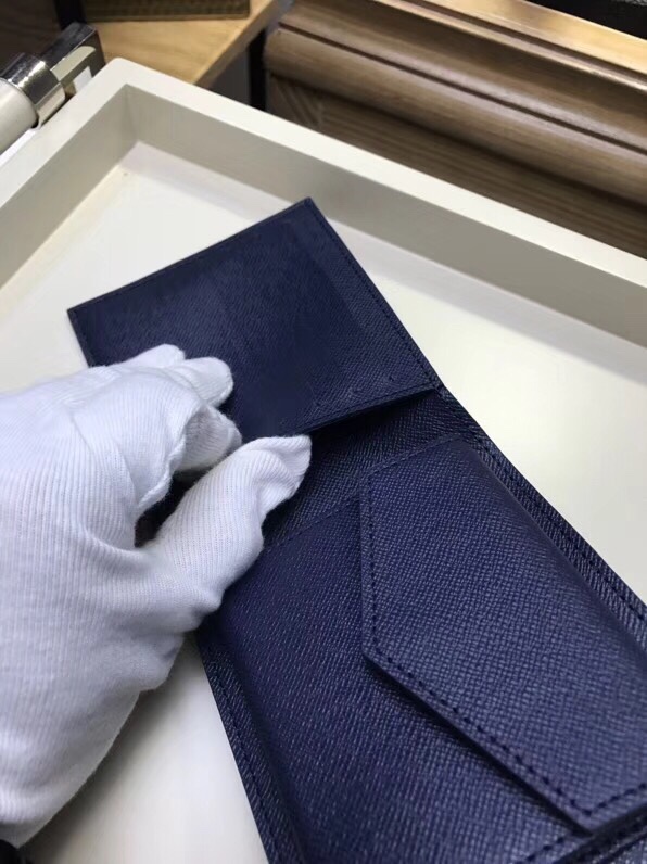 Ví nam Louis Vuitton siêu cấp – VNLV0054 z1039878844255 10e0478f2de15c4d95de1055835f0733 510x681 - Ví nam Louis Vuitton siêu cấp – VNLV0054