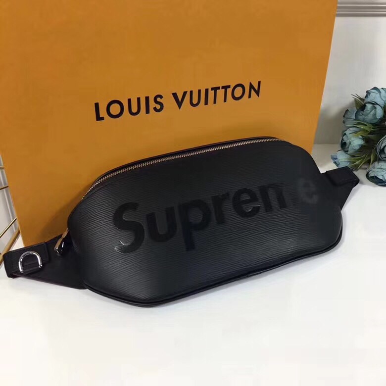 Túi Xách Nam Louis Vuitton Siêu Cấp TXNLV0063 z1062456314537 4ff38293a9d1f2ff0e1a9f726d040a2e 510x510 - Túi Xách Nam Louis Vuitton Siêu Cấp TXNLV0063