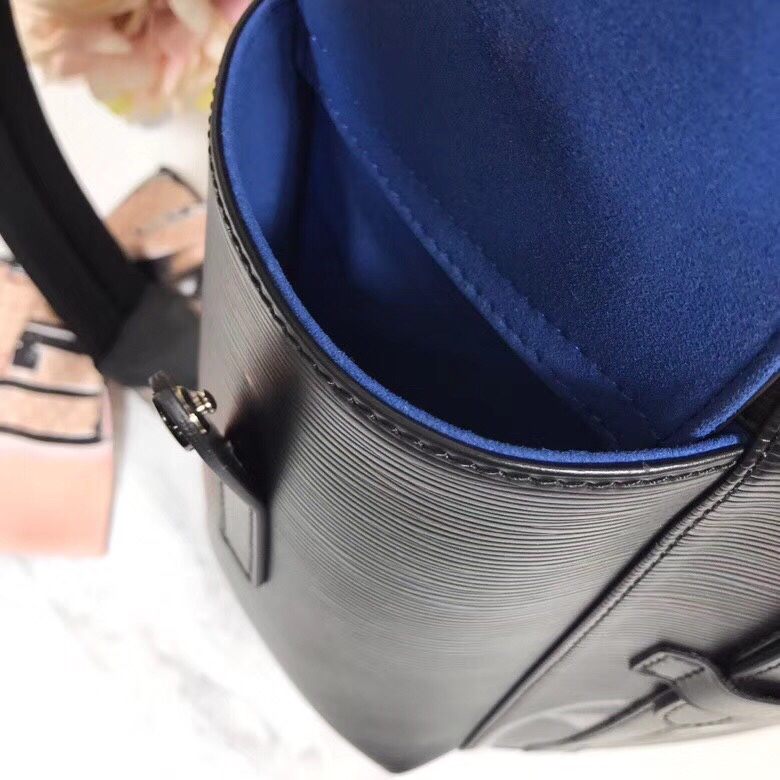 Túi Xách Nam Louis Vuitton Siêu Cấp TXNLV0072 z1068532831274 735530fac23f04c43c73a03cfd7ac354 510x510 - Túi Xách Nam Louis Vuitton Siêu Cấp TXNLV0072