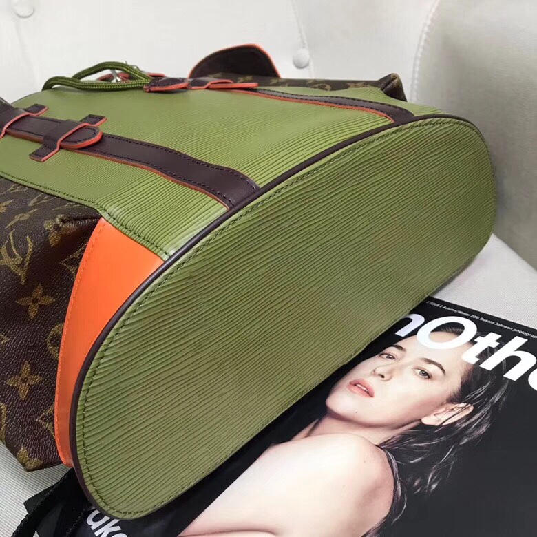 Túi Xách Nam Louis Vuitton Siêu Cấp TXNLV0068 z1068532873138 81a6b63d35311f23c34153346c4f2fba 510x510 - Túi Xách Nam Louis Vuitton Siêu Cấp TXNLV0068