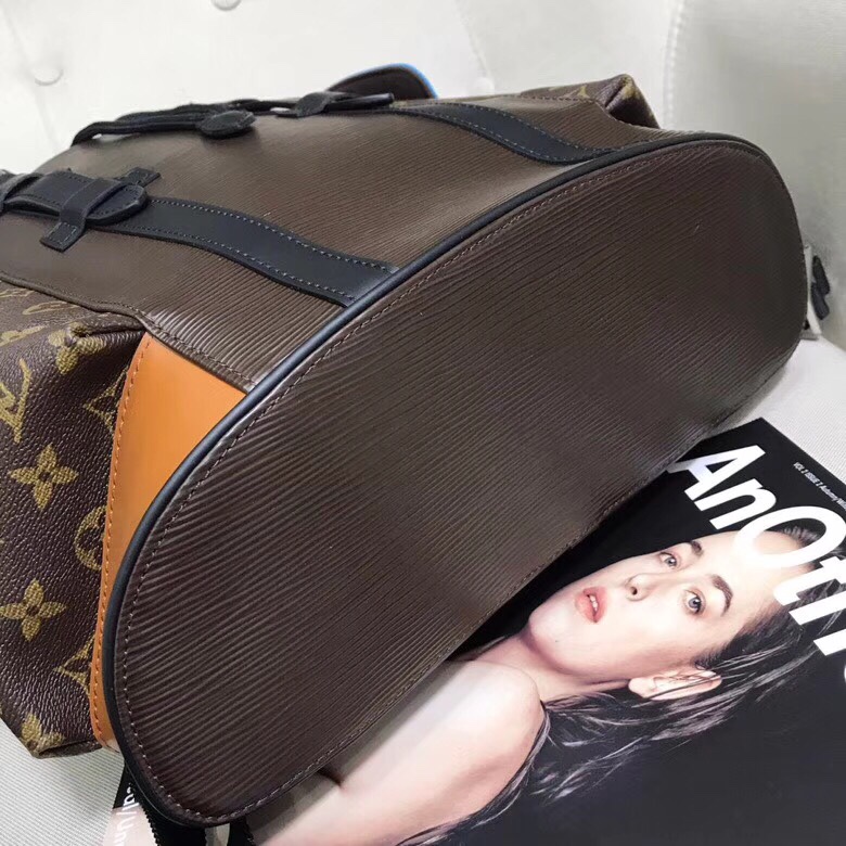 Túi Xách Nam Louis Vuitton Siêu Cấp TXNLV0067 z1068533409906 1ac03c82ab4550a7bc103444e3dc8261 510x510 - Túi Xách Nam Louis Vuitton Siêu Cấp TXNLV0067