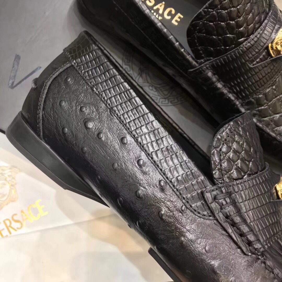 Giày nam Versace siêu cấp VIP - GNVS0017 z1059382337178 941f607777e2b0acbd3e6bbaf75a588f 510x510 - Giày nam Versace siêu cấp VIP - GNVS0017
