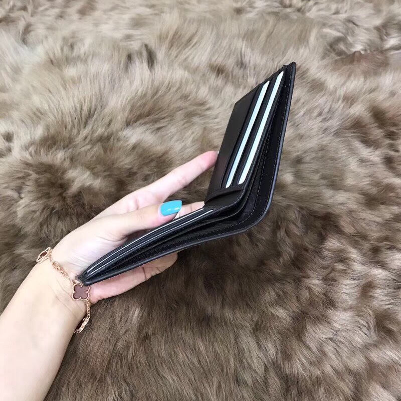 Ví nam Gucci siêu cấp – VNGC0008 z1137047664661 55ae39243cf37a8e6e982151c4717069 510x510 - Ví nam Gucci siêu cấp – VNGC0008