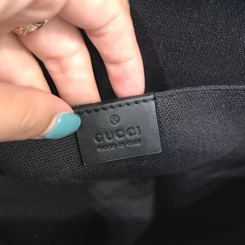 ví nam gucci siêu cấp ví nam gucci siêu cấp