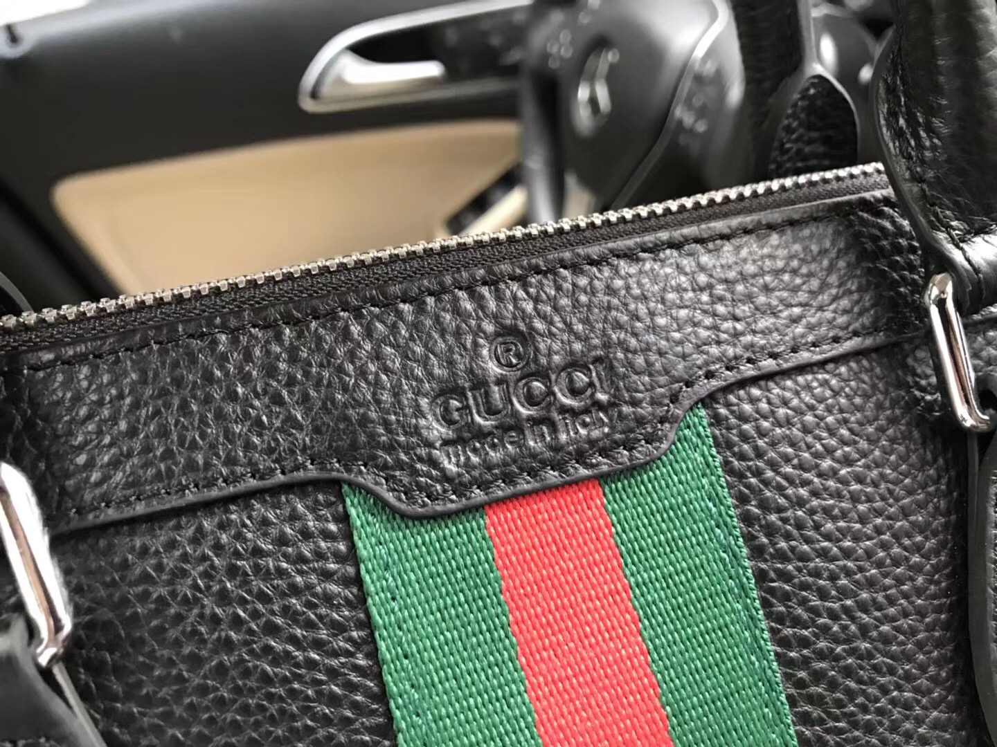 Túi xách nam Gucci TXNGC0009 IMG 7537 510x383 - Túi xách nam Gucci TXNGC0009
