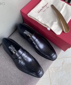 Giày Nam Ferragamo Siêu Cấp GNSF0012 4e4fe7d410acf4f2adbd 247x296 - Giày Nam Ferragamo Siêu Cấp GNSF0012