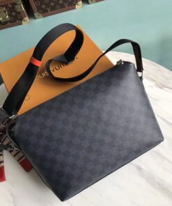 túi xách nam louis vuitton siêu cấp
