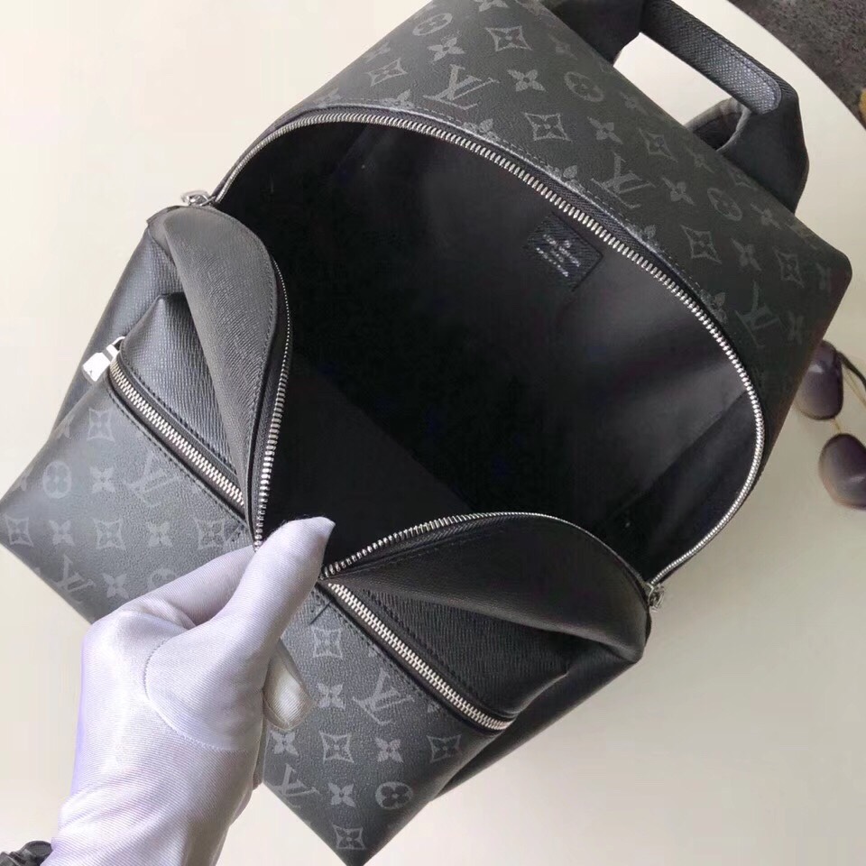 Túi Xách Nam Louis Vuitton Siêu Cấp TXNLV0087 062035ee29b3cded94a2 510x510 - Túi Xách Nam Louis Vuitton Siêu Cấp TXNLV0087