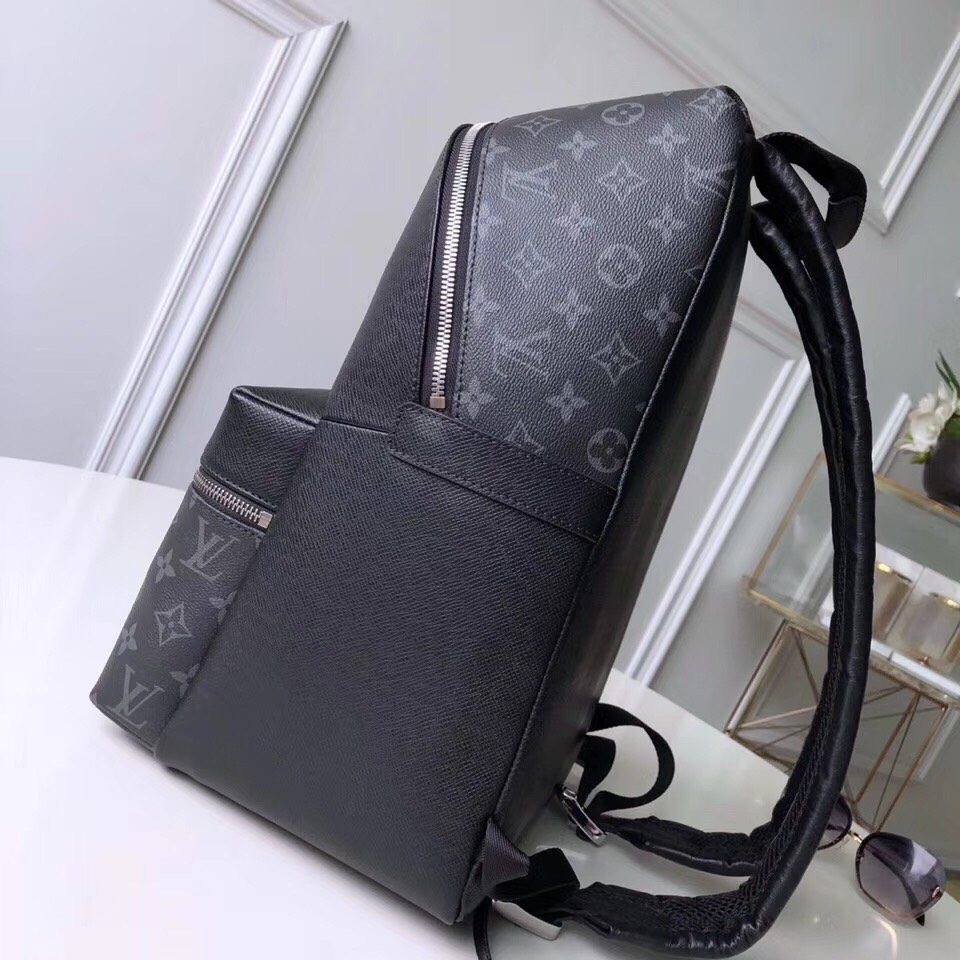 Túi Xách Nam Louis Vuitton Siêu Cấp TXNLV0087 35a2cd6dd130356e6c21 510x510 - Túi Xách Nam Louis Vuitton Siêu Cấp TXNLV0087