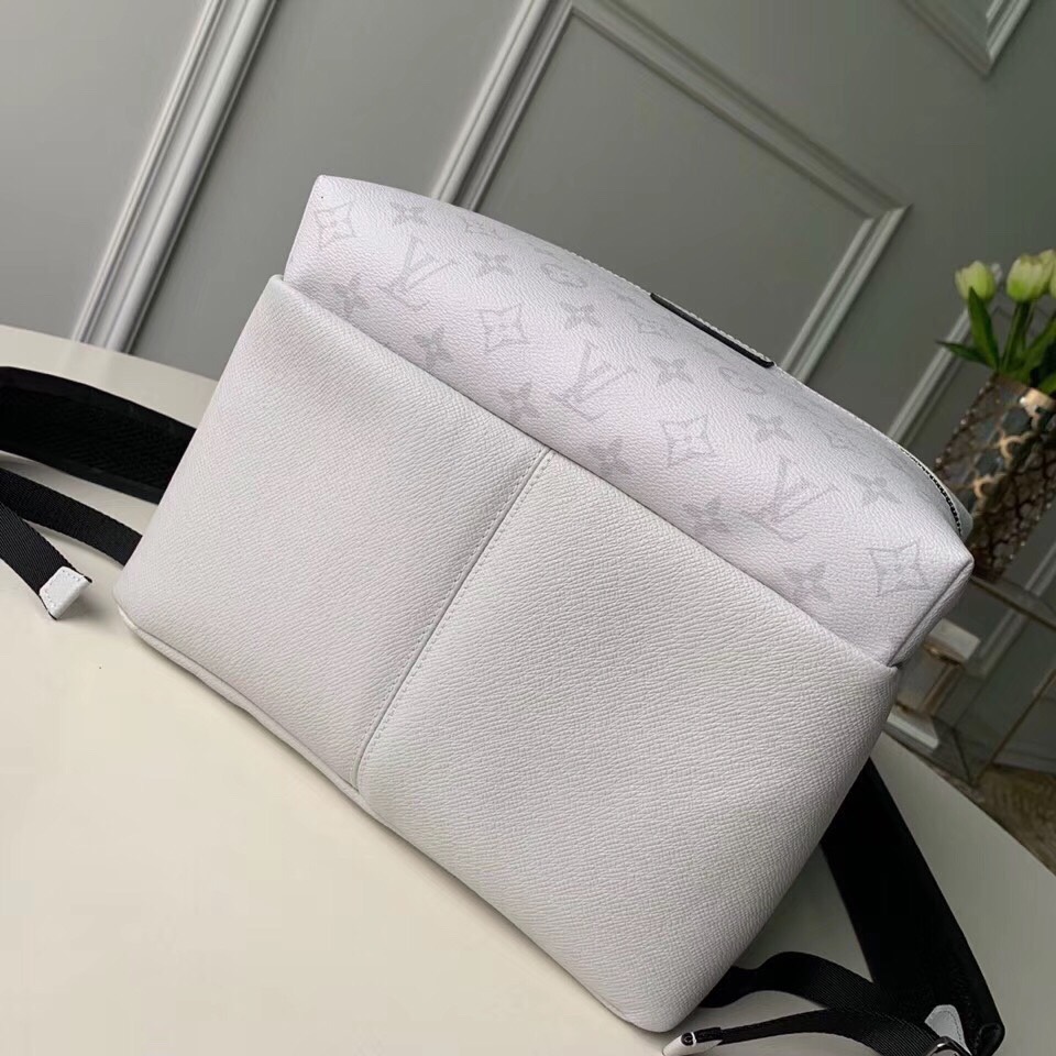 Túi Xách Nam Louis Vuitton Siêu Cấp TXNLV0086 451174f068ad8cf3d5bc 510x510 - Túi Xách Nam Louis Vuitton Siêu Cấp TXNLV0086