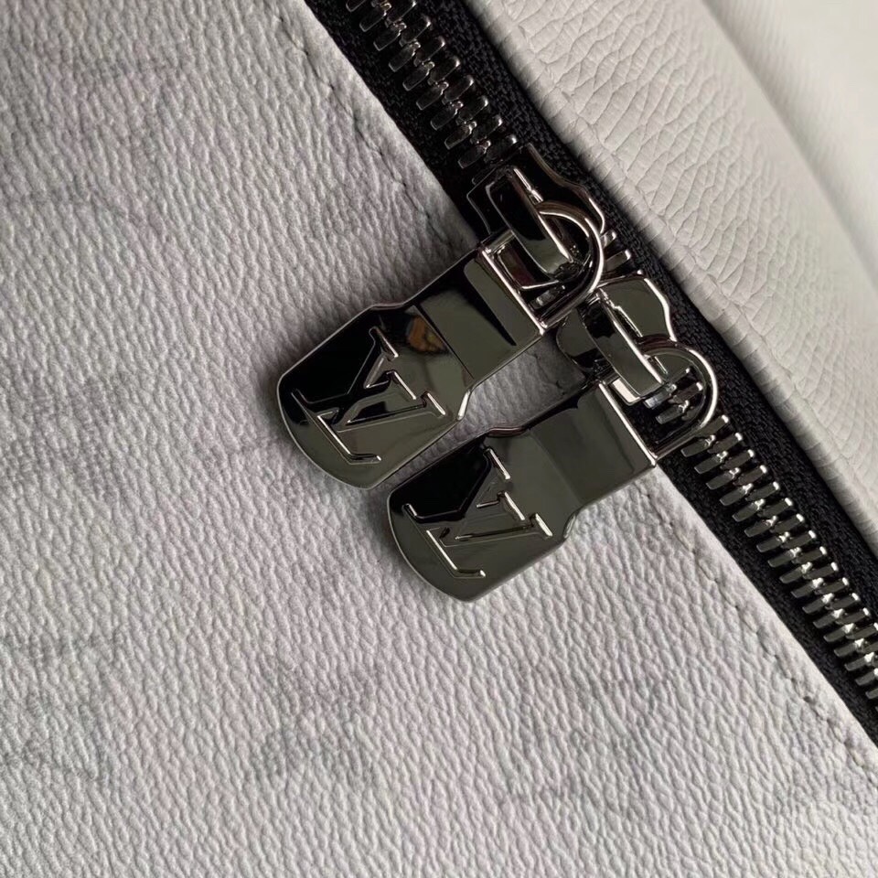 Túi Xách Nam Louis Vuitton Siêu Cấp TXNLV0086 528bc36bdf363b686227 510x510 - Túi Xách Nam Louis Vuitton Siêu Cấp TXNLV0086