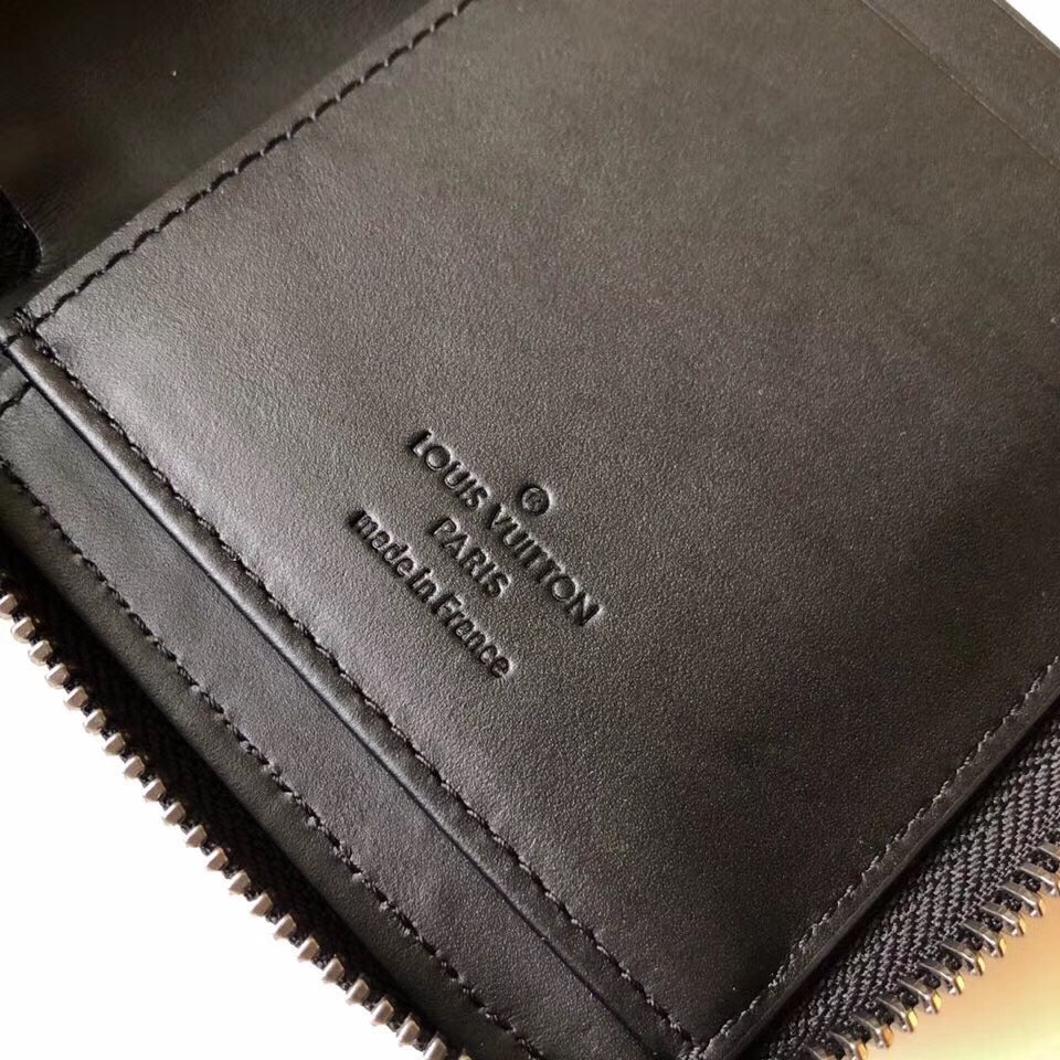 Ví nam Louis Vuitton siêu cấp – VNLV0078 6ca83d17f113154d4c02 510x510 - Ví nam Louis Vuitton siêu cấp – VNLV0078