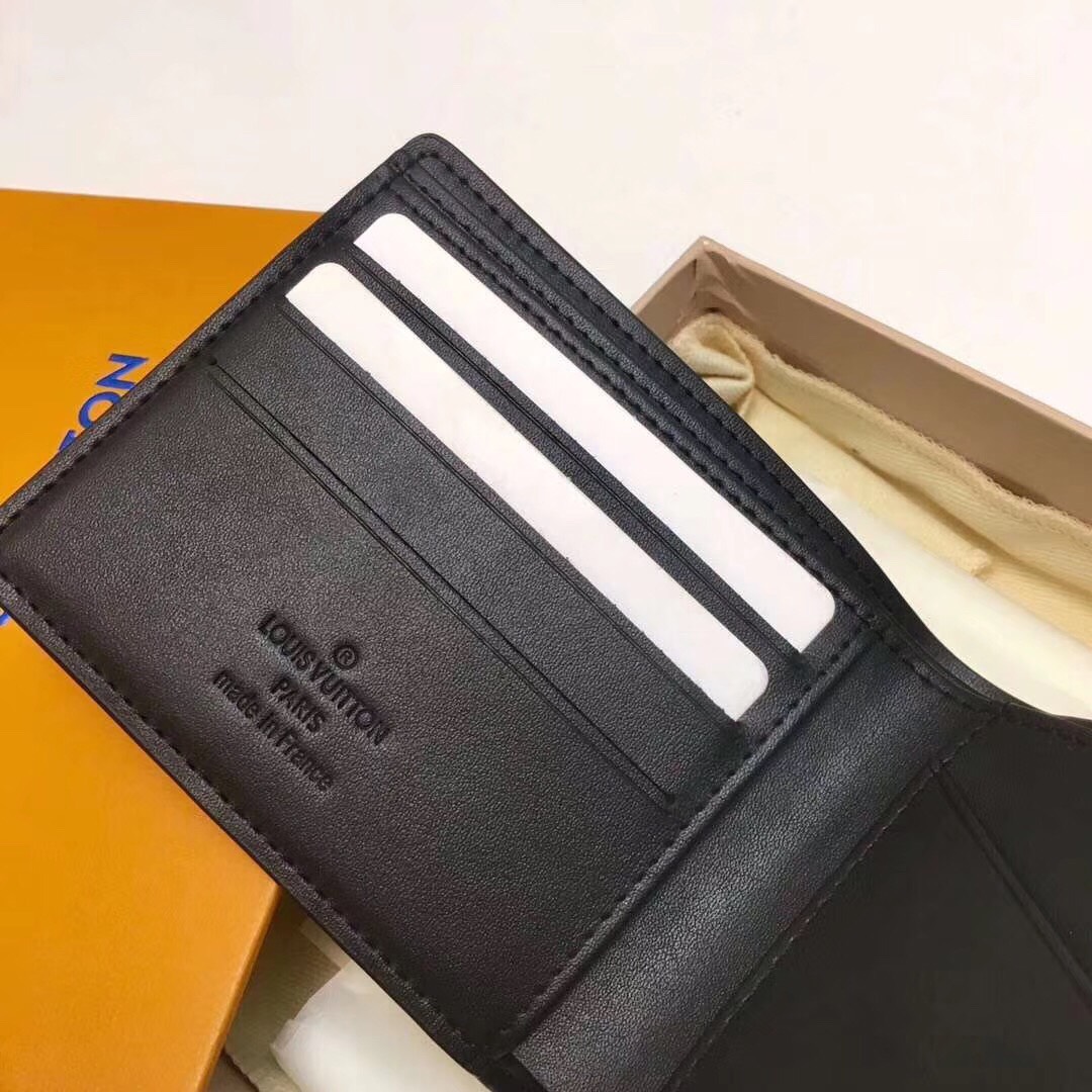 Ví nam Louis Vuitton siêu cấp – VNLV0066 7b55b8b677b293eccaa3 510x510 - Ví nam Louis Vuitton siêu cấp – VNLV0066