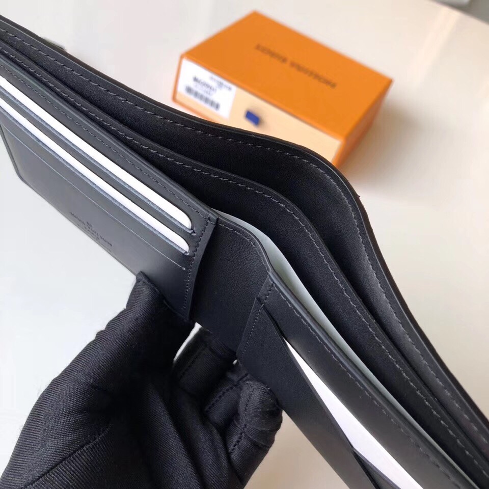 Ví nam Louis Vuitton siêu cấp – VNLV0075 ba6ee1a42da0c9fe90b1 510x510 - Ví nam Louis Vuitton siêu cấp – VNLV0075