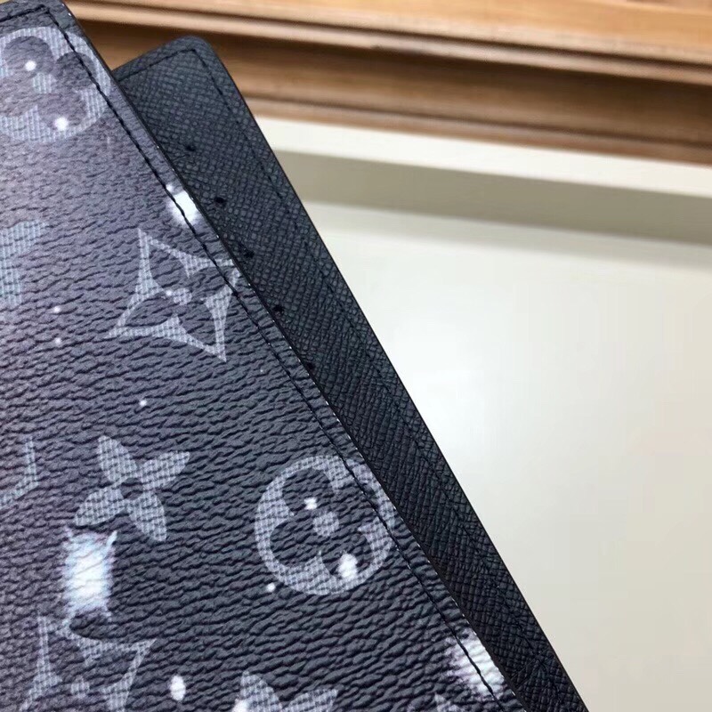Ví nam Louis Vuitton siêu cấp – VNLV0103 33ef6b73a07744291d66 510x510 - Ví nam Louis Vuitton siêu cấp – VNLV0103