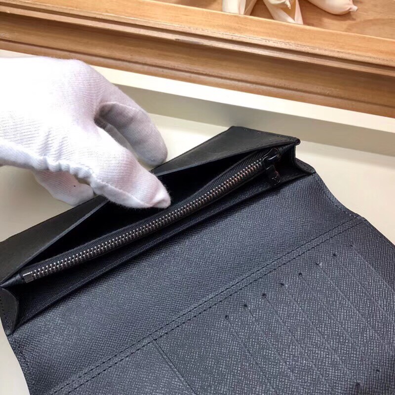 Ví nam Louis Vuitton siêu cấp – VNLV0103 8c9280014b05af5bf614 510x510 - Ví nam Louis Vuitton siêu cấp – VNLV0103