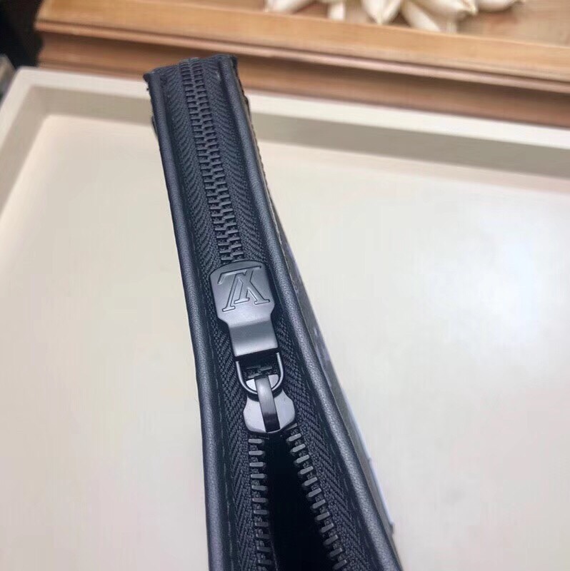 Ví nam Louis Vuitton siêu cấp – VNLV0100 a37f0a5ac15e25007c4f 510x511 - Ví nam Louis Vuitton siêu cấp – VNLV0100