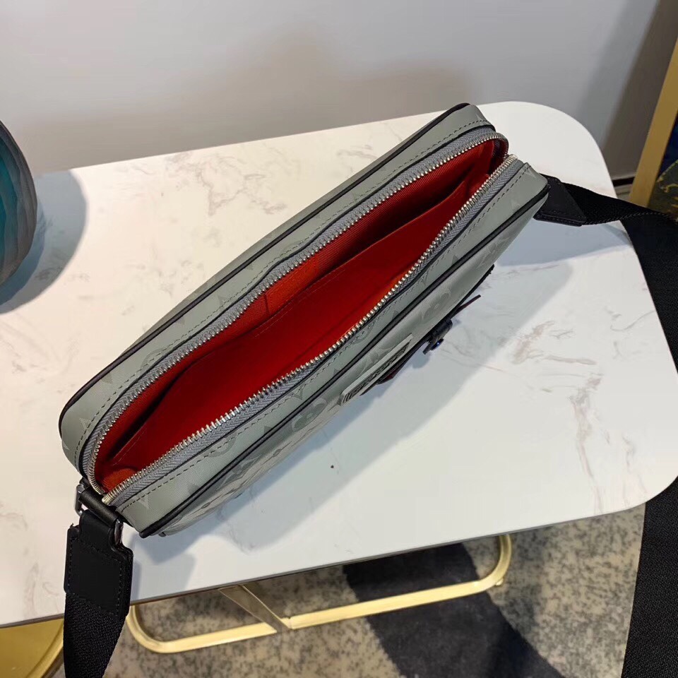 Túi Xách Nam Louis Vuitton Siêu Cấp TXNLV0097 f633e1b339bcdde284ad 510x510 - Túi Xách Nam Louis Vuitton Siêu Cấp TXNLV0097