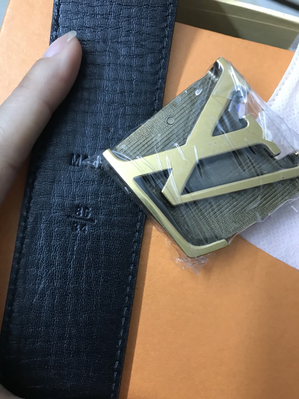 Thắt Lưng Nam Louis Vuitton Siêu Cấp MSLV0065 1553f1ad2ffdc8a391ec 510x680 - Thắt Lưng Nam Louis Vuitton Siêu Cấp MSLV0065
