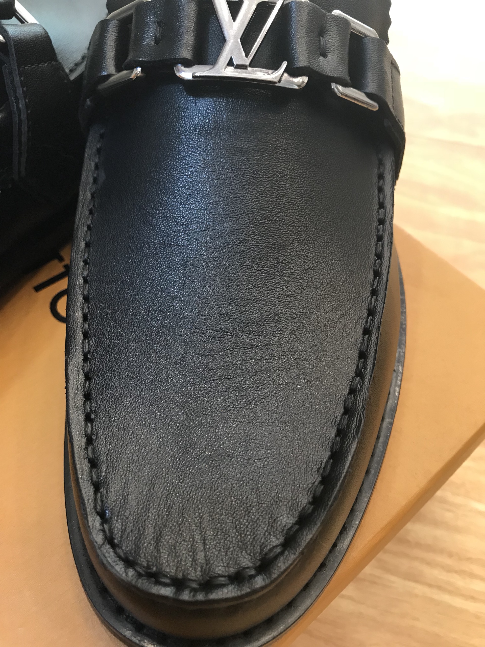 Giày Nam Louis Vuitton Siêu Cấp MSLV0077 2abc32aaa9f04eae17e1 510x680 - Giày Nam Louis Vuitton Siêu Cấp MSLV0077