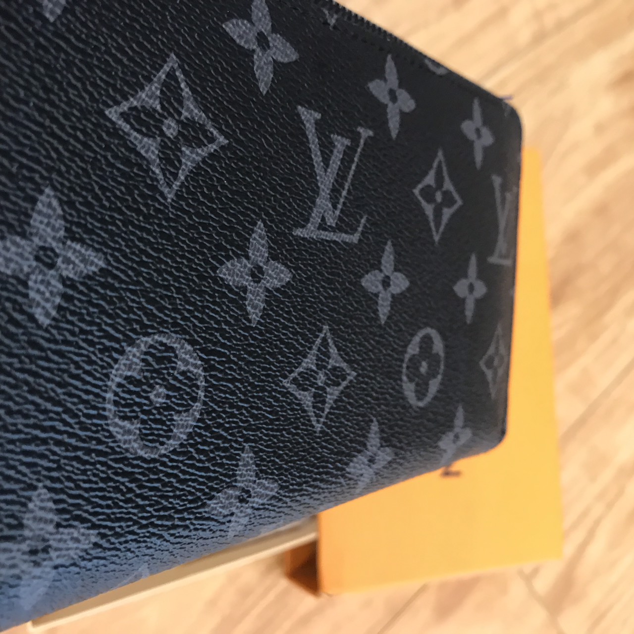 Ví Nam Louis Vuitton Siêu Cấp MSLV0085 515597b49fb278ec21a3 510x510 - Ví Nam Louis Vuitton Siêu Cấp MSLV0085